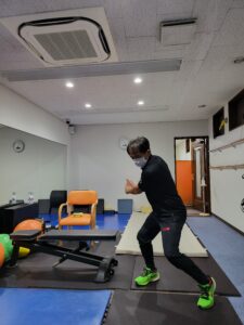 股関節の運動トレーニング